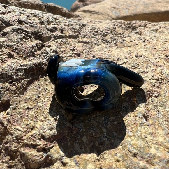 Mr. Dabbinport Mickey Hand Glass Pendant - Picture 6 of 6